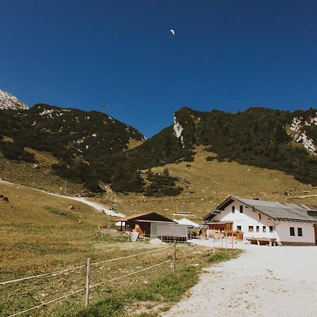 Hochalm-Premium-Campingfass Auf 1705 M, No Car Access Garmisch-Partenkirchen Extérieur photo